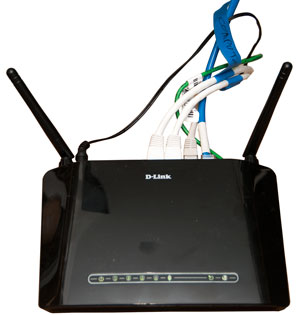 D-Link DSL-2740B
                  ADSSL2+ Modem w/ Wireless N 300 Router