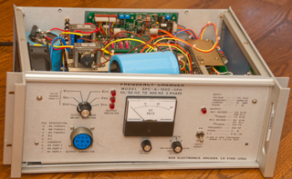 KGS
                      Electronics SPC-6-1000-3PH 50/60Hz to 400Hz
                      3-Phase Frequency Changer