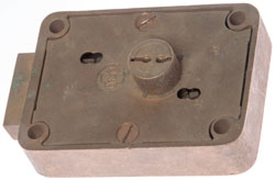 Yale
                      8-Lever Safe Lock