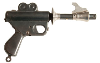Buck
                      Rogers 25th Century Rocket Pistol, Daisy Mfg Co.