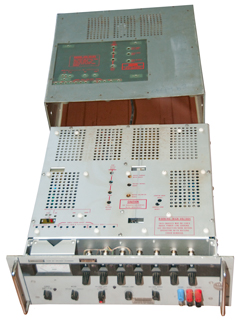 Fluke
                      332B DC Voltage Standard