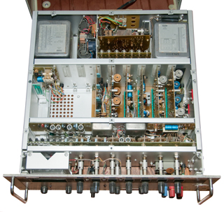 Fluke
                      332B DC Voltage Standard