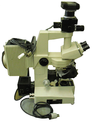 Nikon Fluophot microscope