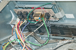 GE Electric Wall Oven
          Error --F1-- (JKP14WOP1WG)