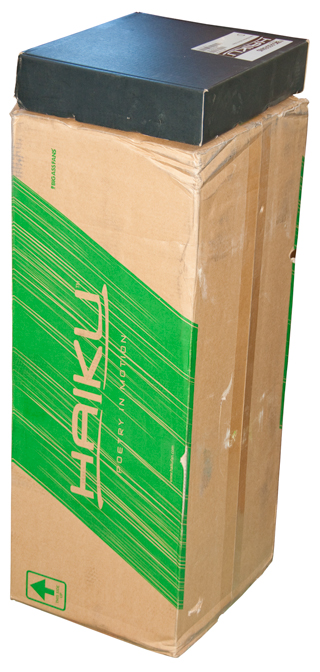 Haiku Fan shipping
                  boxes