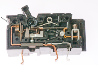 Square-D XO
                  Dual 50 Amp breaker failed