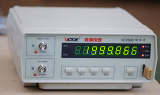 Victor VC2000
        Crystal & Frequency Meter