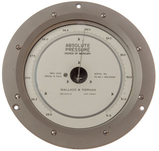 Wallace and
                      Tiernan FA 160 Barometer