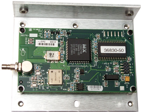 Trimble AceII
                GPS Receiver Open showing PCB