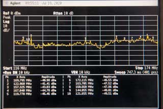 Agilent
                      E4404B spectrum analyzer