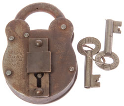Belfry 2
                      lever patent 326346 padlockwith two keys marked
                      patent 397147
