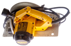 Dewalt 364
                      Circular Saw