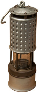 Koehler
                      Miner's Lamp No. 25