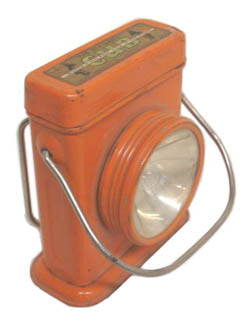 Niagara
          Searchlight Electric Lighting Device 1908330