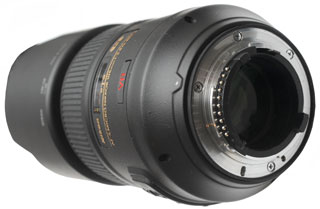 Coupling on
                    Nikon 105mm f/2.8G ED VR Lens