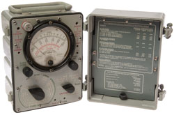 USM-223
                      Multimeter