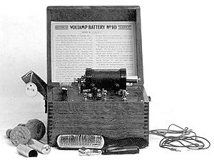 Voltamp No. 10 Portable
          Electric Battery